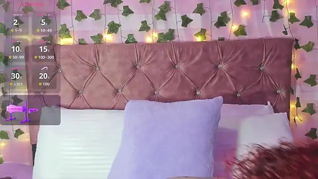 Snapshot of Ayla-marttinez chatting on March 3, 2026, 1:12 am Ayla-marttinez online show from March 3, 2026, 1:12 am