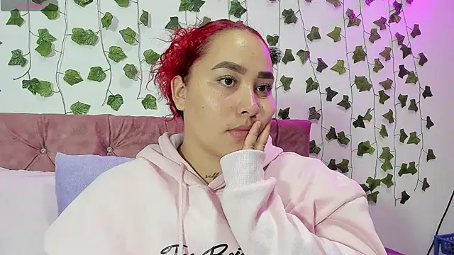 Ayla-marttinez online show from July 12, 2026, 12:55 am