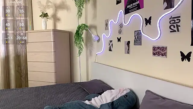 DreamyPalace online show from March 16, 2026, 1:15 pm