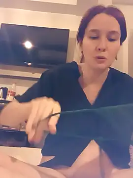 Atwsliiikizilll online show from January 6, 2026, 5:39 pm