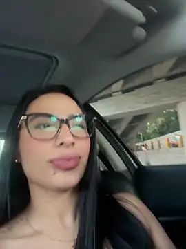 ValeriaTorress  online show from April 2, 2026, 2:02 pm