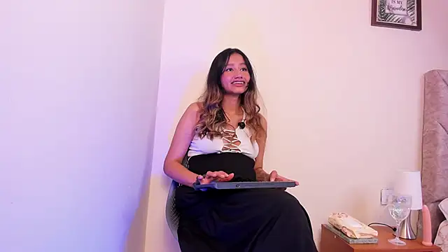 Annalia69 online show from January 17, 2026, 4:21 pm