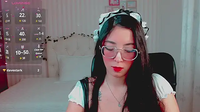 Snapshot of emmalove_doll chatting on March 7, 2026, 11:54 pm emmalove doll online show from March 7, 2026, 11:54 pm