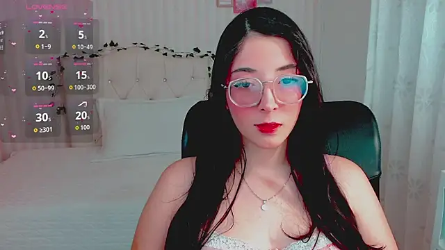 Snapshot of emmalove_doll chatting on March 14, 2026, 12:16 am emmalove doll online show from March 14, 2026, 12:16 am