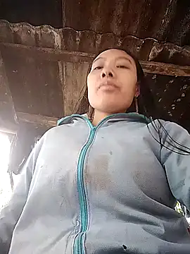 baby8822 online show from December 18, 2025, 7:35 am