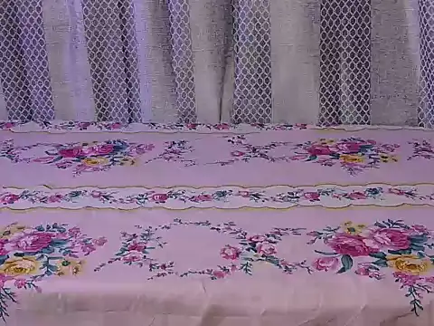 Snapshot of hey-pinky chatting on February 15, 2026, 5:30 am hey-pinky online show from February 15, 2026, 5:30 am