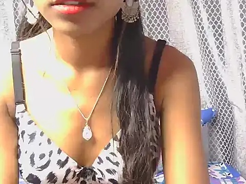 Snapshot of hey-pinky chatting on March 13, 2026, 7:46 am hey-pinky online show from March 13, 2026, 7:46 am