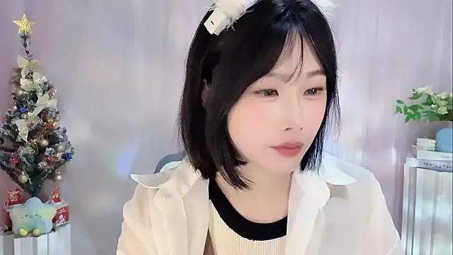 Pinkgirl520 online show from December 23, 2025, 2:11 am