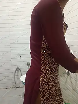 sexy shital online show from June 2, 2026, 3:17 am