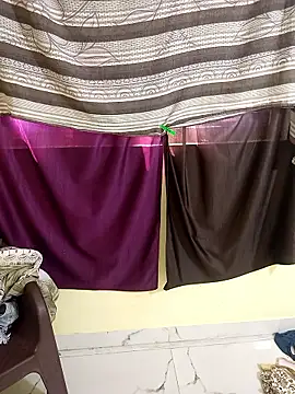 sexy shital online show from April 30, 2026, 3:46 am