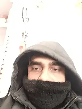 mohit08desi online show from January 9, 2026, 7:04 am