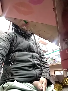 mohit08desi online show from December 19, 2025, 7:00 am