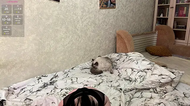 Majaflowes online show from February 3, 2026, 1:16 pm