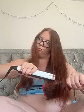 AnnieAinsx online show from June 1, 2026, 9:09 am