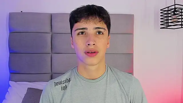JoshClaarktt online show from July 17, 2026, 4:10 am