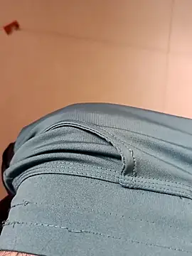 Snapshot of Niteenku chatting on January 17, 2026, 4:27 am Niteenku online show from January 17, 2026, 4:27 am