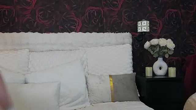 Leena C online show from February 11, 2026, 10:53 pm