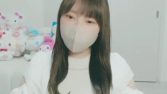 yuyuchan   online show from May 6, 2026, 10:08 am