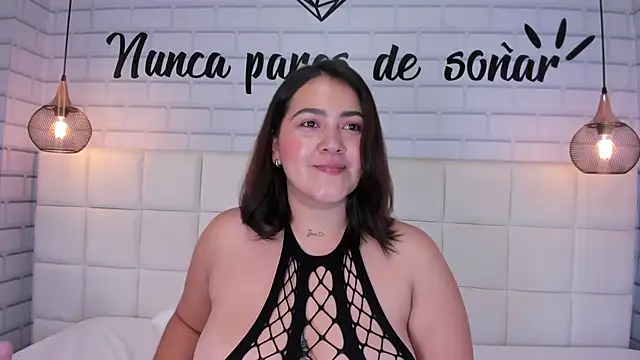 beautifulgirl4u  online show from June 27, 2026, 12:33 pm