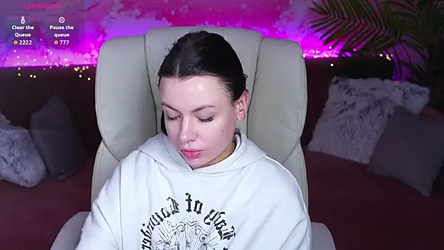 SweetyKaty online show from January 15, 2026, 8:40 am