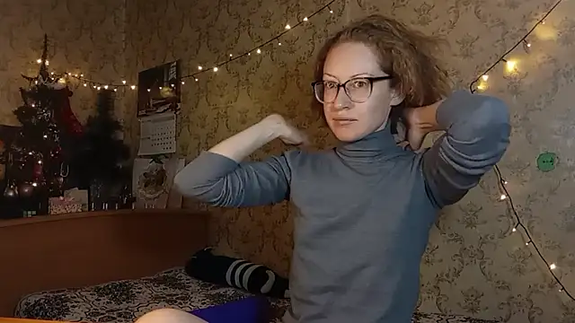 Snapshot of Alice_newhome chatting on December 22, 2025, 12:49 pm Alice newhome online show from December 22, 2025, 12:49 pm