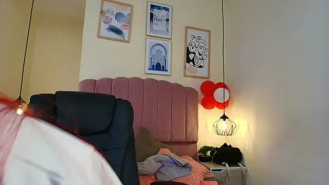 Celestee15  online show from March 10, 2026, 11:25 am