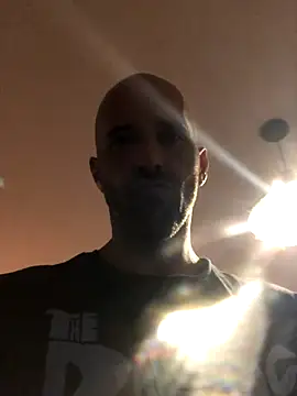 Snapshot of Nenelarge69 chatting on December 14, 2025, 12:06 am Nenelarge69 online show from December 14, 2025, 12:06 am