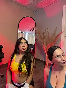 evangelineroos online show from June 23, 2026, 2:48 pm