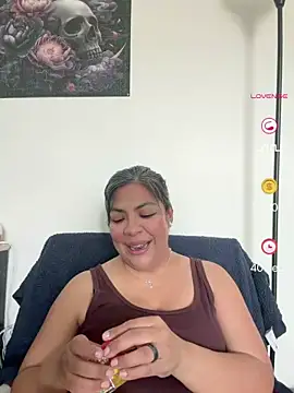 BettyWhispers online show from June 7, 2026, 3:50 pm
