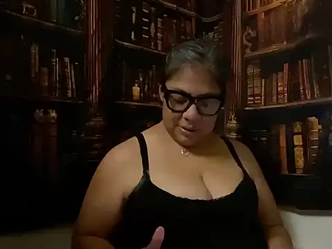 BettyWhispers online show from July 3, 2026, 6:42 am