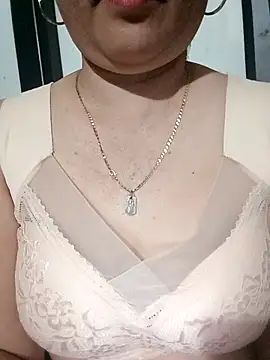 Snapshot of Dianna68 chatting on January 18, 2026, 1:25 pm Dianna68 online show from January 18, 2026, 1:25 pm