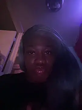 Snapshot of CoCoRalnnaa chatting on February 21, 2026, 8:27 am CoCoRalnnaa online show from February 21, 2026, 8:27 am