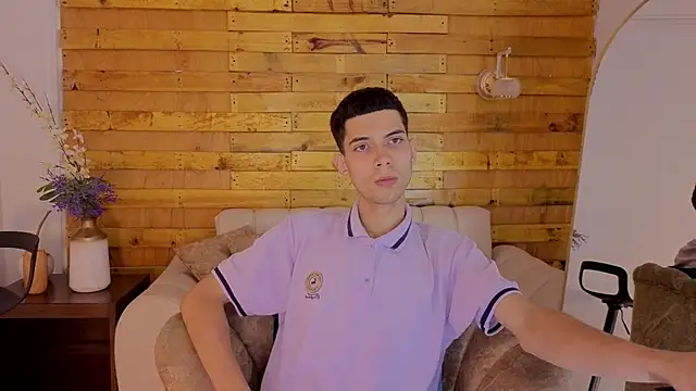 prettyboyy 13 online show from January 16, 2026, 8:02 pm