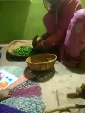 cutee bhabhi12 online show from December 16, 2025, 12:20 pm