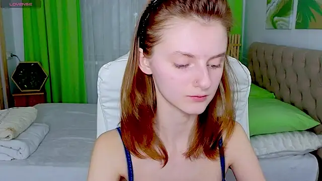 Snapshot of Miss_Alisa_ chatting on February 13, 2026, 3:23 pm Miss Alisa online show from February 13, 2026, 3:23 pm