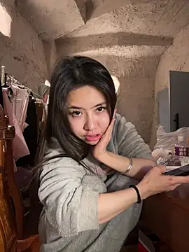 qingqing-ss online show from February 1, 2026, 11:08 am