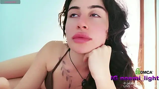 Snapshot of DeaAthena chatting on March 10, 2026, 3:38 pm DeaAthena online show from March 10, 2026, 3:38 pm