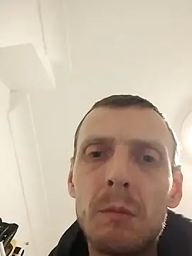 CrookedBunk3527 online show from January 5, 2026, 6:11 pm