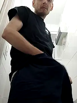 CrookedBunk3527 online show from December 16, 2025, 5:50 pm