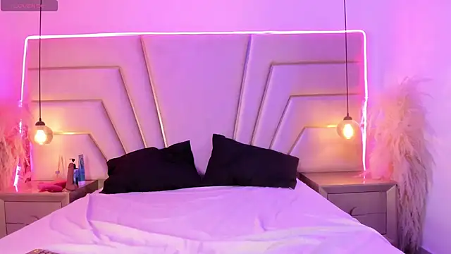 Zara Vidal online show from March 7, 2026, 5:18 pm