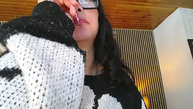 Amy channel online show from April 24, 2026, 1:13 pm
