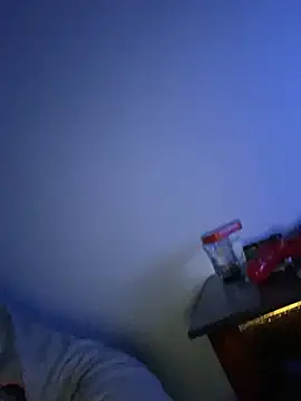 Snapshot of Moh16dz chatting on February 3, 2026, 8:25 pm Moh16dz online show from February 3, 2026, 8:25 pm