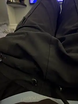 Snapshot of harrygeorge18 chatting on February 25, 2026, 6:08 pm harrygeorge18 online show from February 25, 2026, 6:08 pm