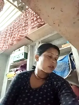 Shreya pandit online show from April 29, 2026, 5:52 pm
