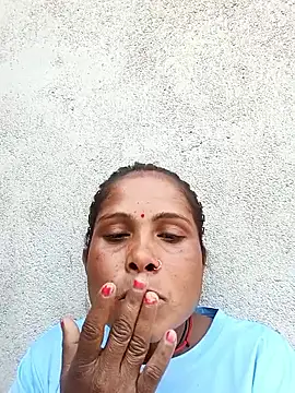 Shreya pandit online show from February 10, 2026, 10:58 am