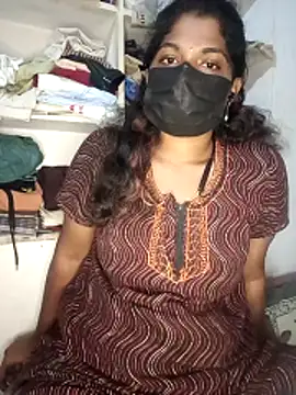 Snapshot of tamilsaisree chatting on February 11, 2026, 5:24 pm tamilsaisree online show from February 11, 2026, 5:24 pm