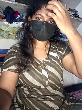 Snapshot of tamilsaisree chatting on March 10, 2026, 5:39 pm tamilsaisree online show from March 10, 2026, 5:39 pm