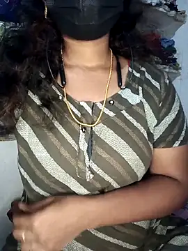 Snapshot of tamilsaisree chatting on March 15, 2026, 4:58 pm tamilsaisree online show from March 15, 2026, 4:58 pm