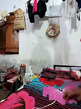 Snapshot of XPriti_x chatting on February 1, 2026, 12:25 pm XPriti x online show from February 1, 2026, 12:25 pm