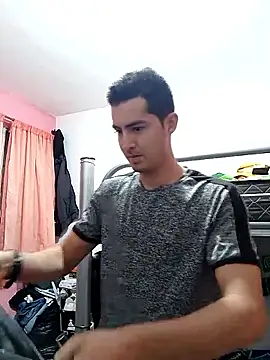 Richarlisot online show from April 29, 2026, 1:21 am